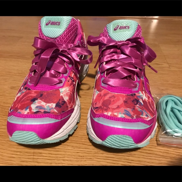 Asics floral print Clearance